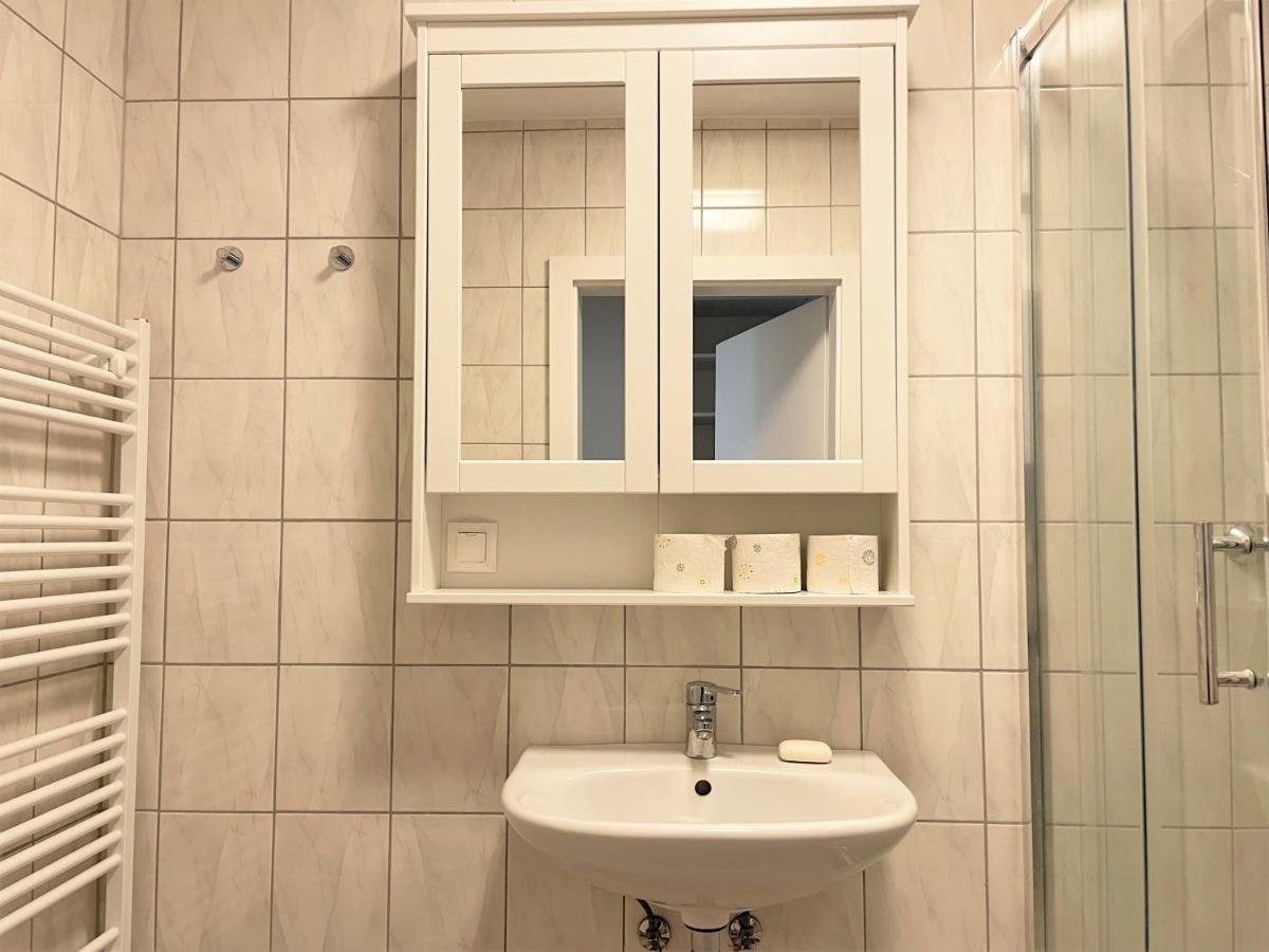 Holiday Suites Sankt Martin Klagenfurt am Woerthersee Luaran gambar